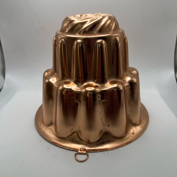 Vintage Retro Copper Cake Pan Baking Dish Jell-O Mold Kitchen Wall Decor Tower - Picture 8 of 8